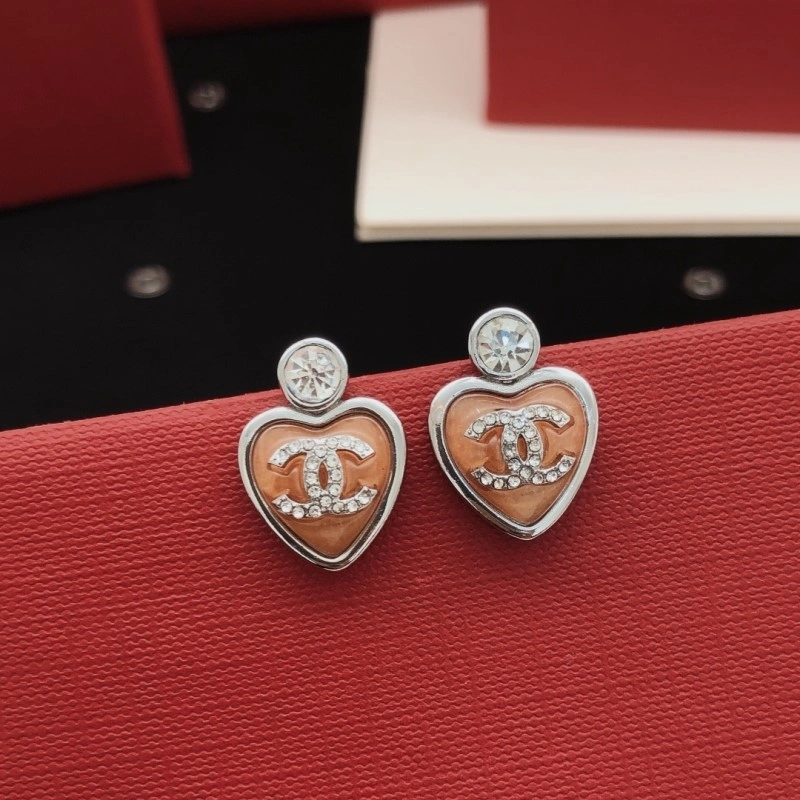 Chanel Earrings Packable 219752