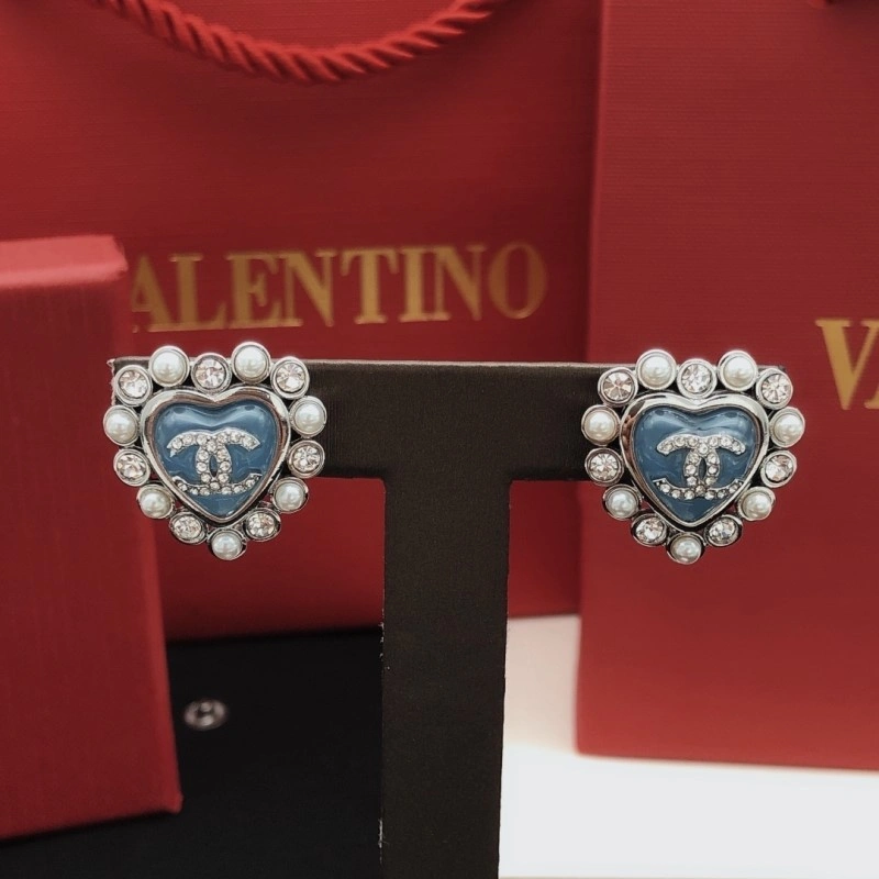 Chanel Earrings Breathable 219830