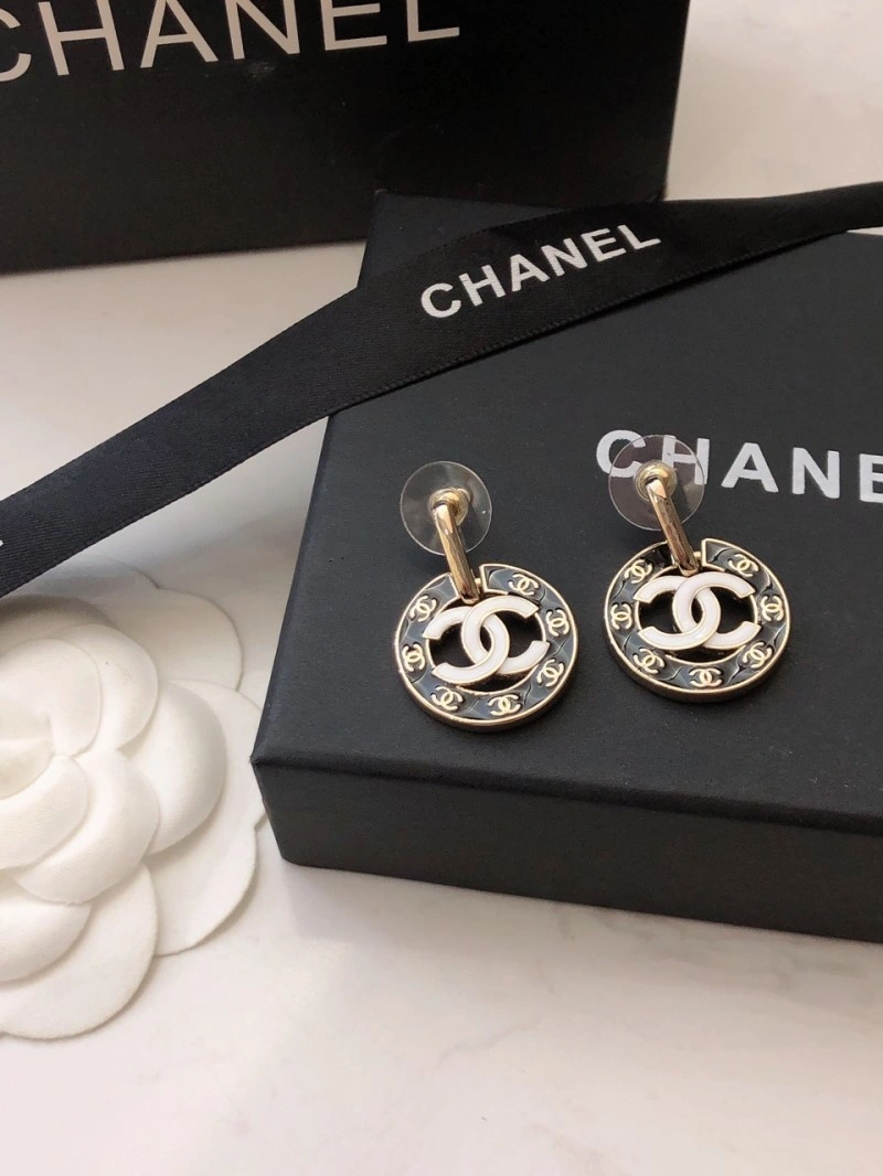 Chanel Earrings Refined 219746