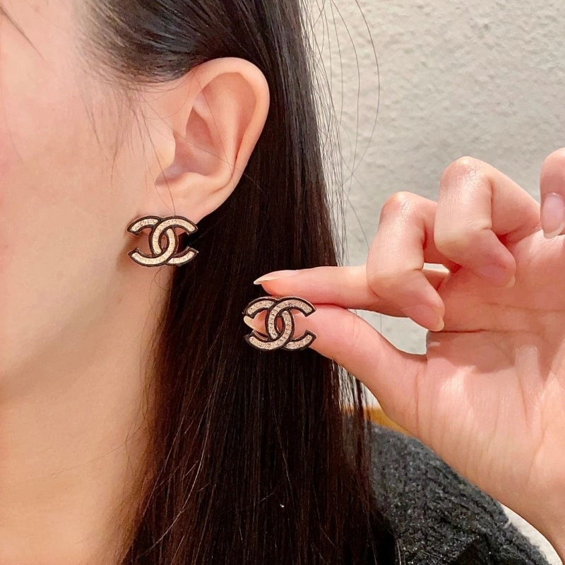 Chanel Earrings Supportive 219758