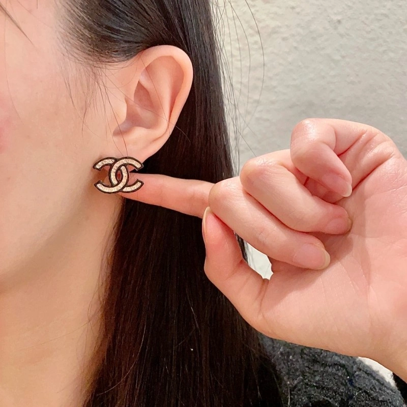 Chanel Earrings Supportive 219758