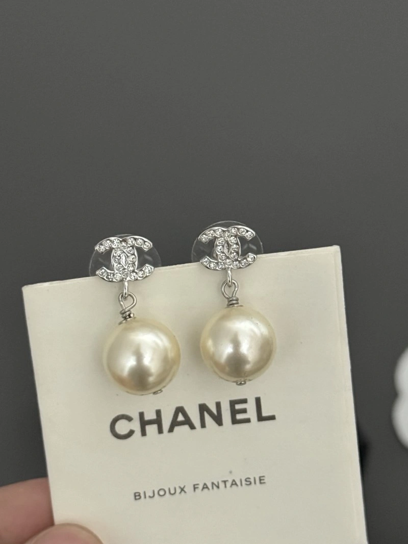 Chanel Earrings TimelessDesign 219733