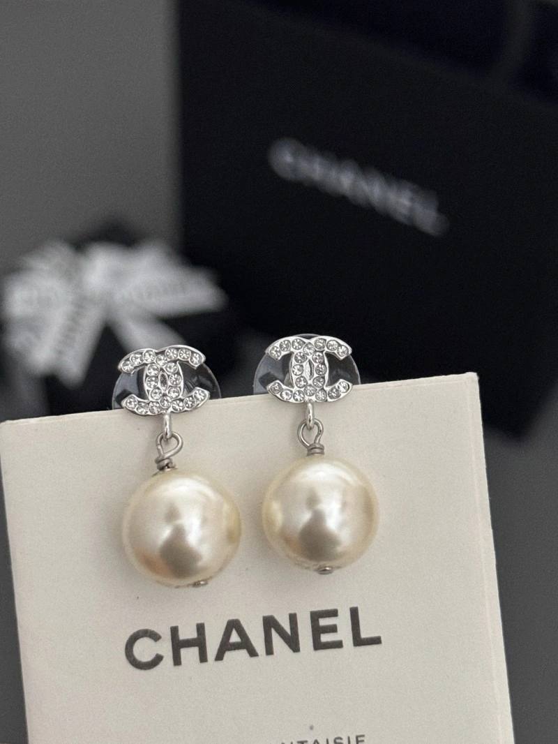 Chanel Earrings TimelessDesign 219733