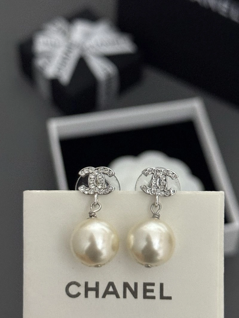 Chanel Earrings TimelessDesign 219733
