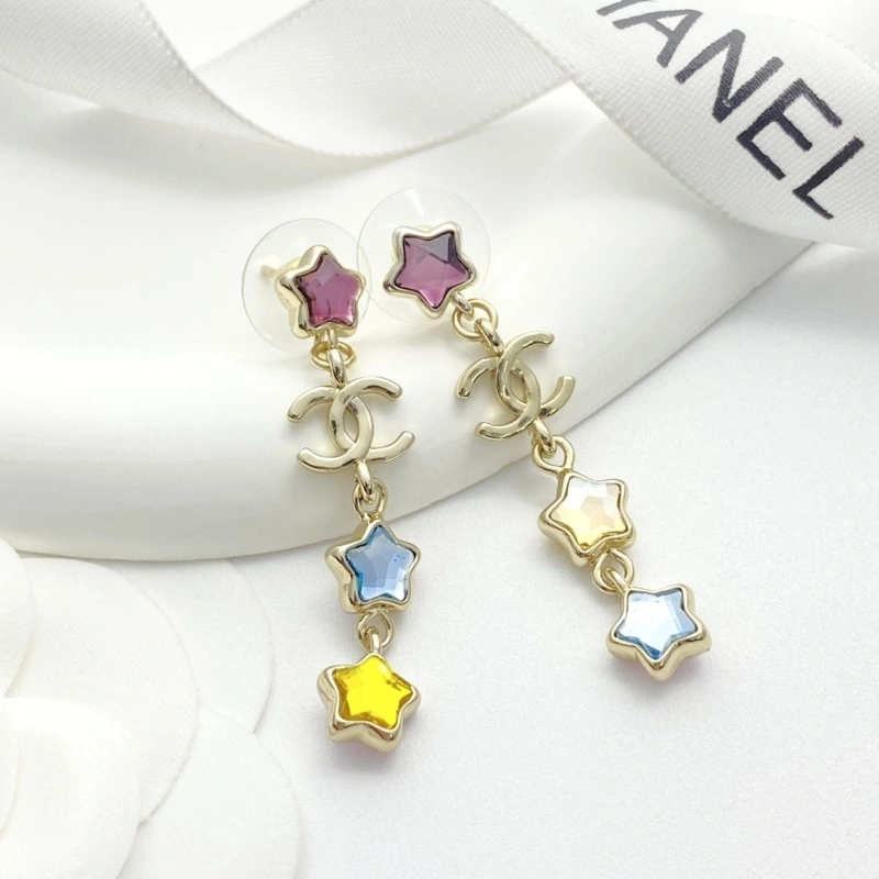 Unique Chanel Earrings 219736