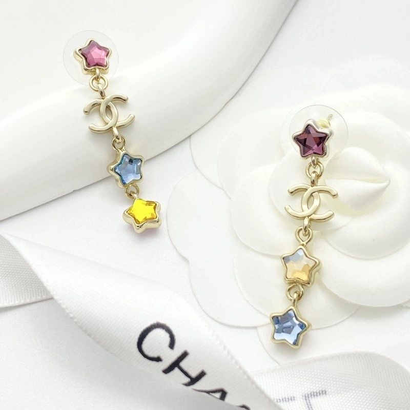 Unique Chanel Earrings 219736