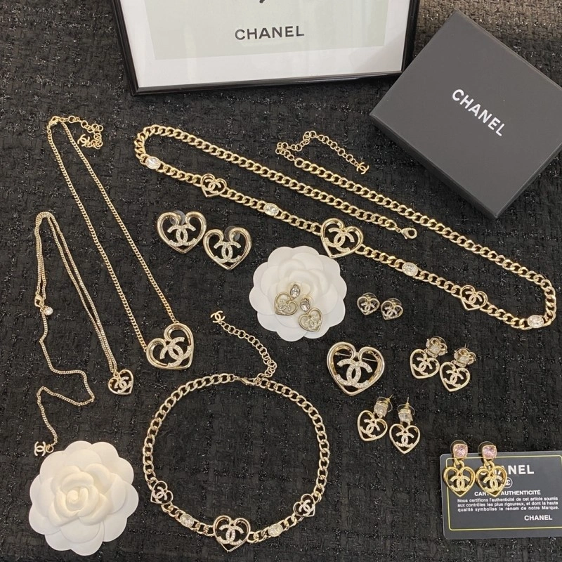 Practical Chanel Earrings 219705