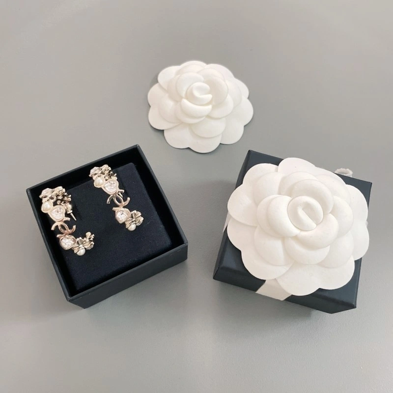 Stretchable Chanel Earrings 219709