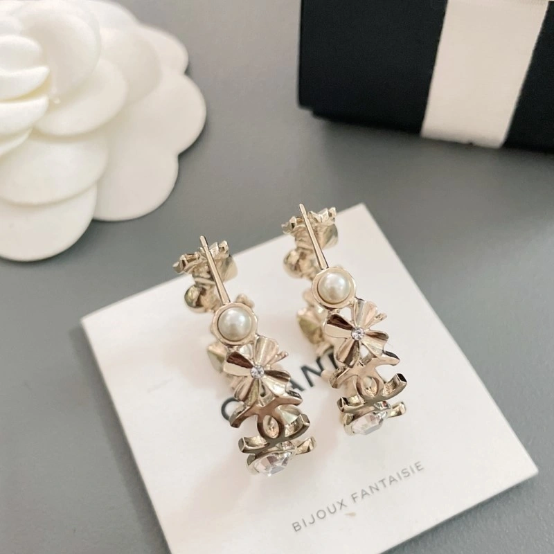 Stretchable Chanel Earrings 219709