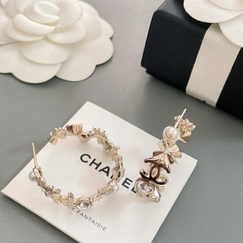 Stretchable Chanel Earrings 219709