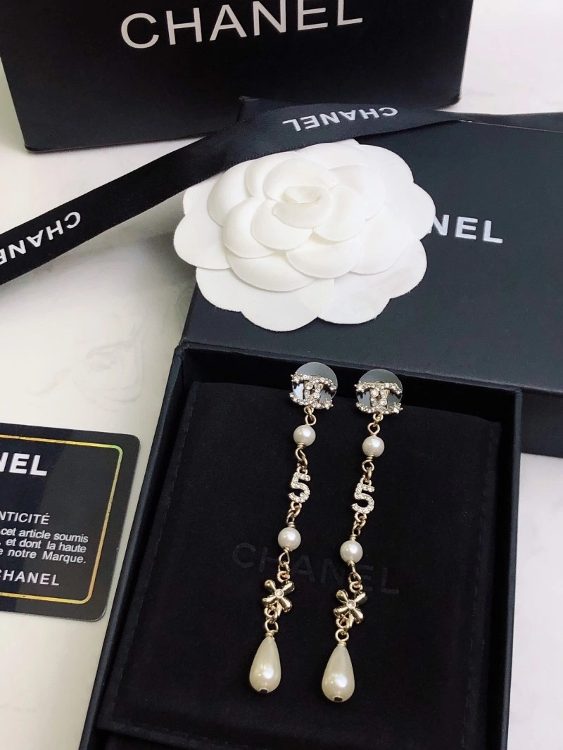 Chanel Earrings SportInspired 219708