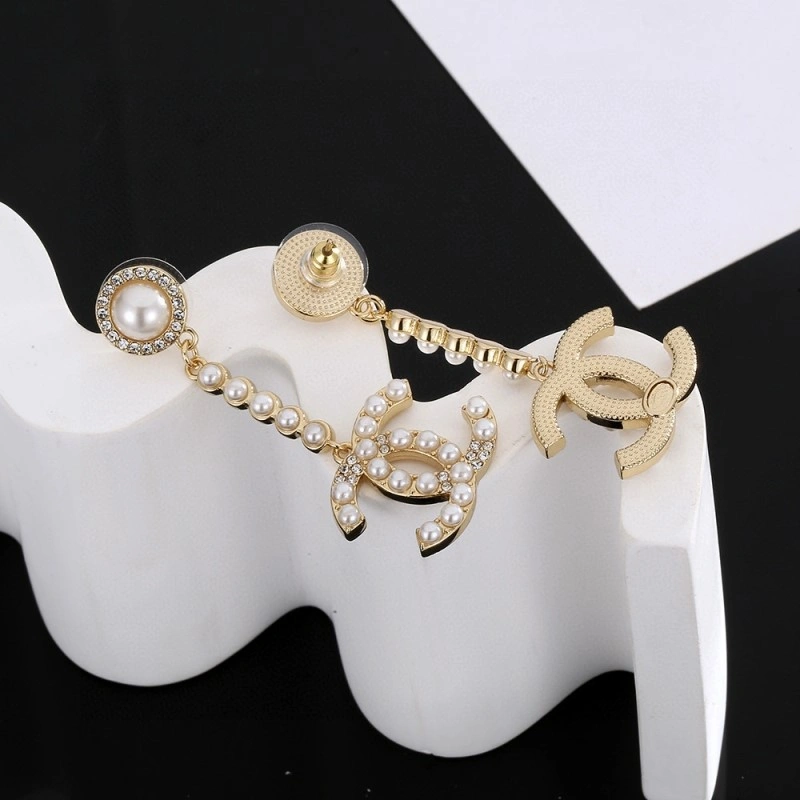 Youthful Chanel Earrings 219721