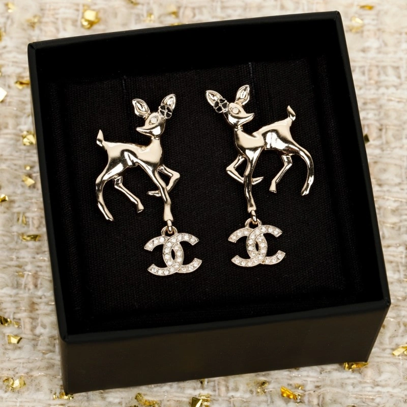 Trendsetting Chanel Earrings 219716
