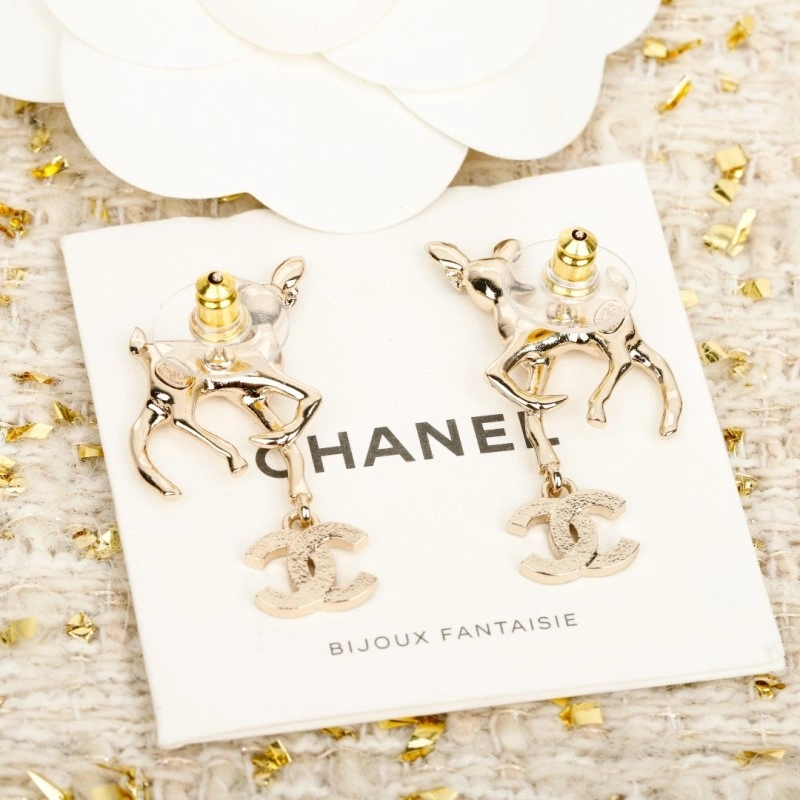 Trendsetting Chanel Earrings 219716