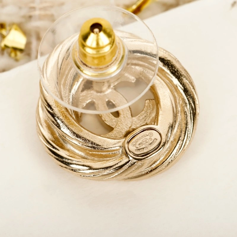 Chanel Earrings Trendsetting 219707