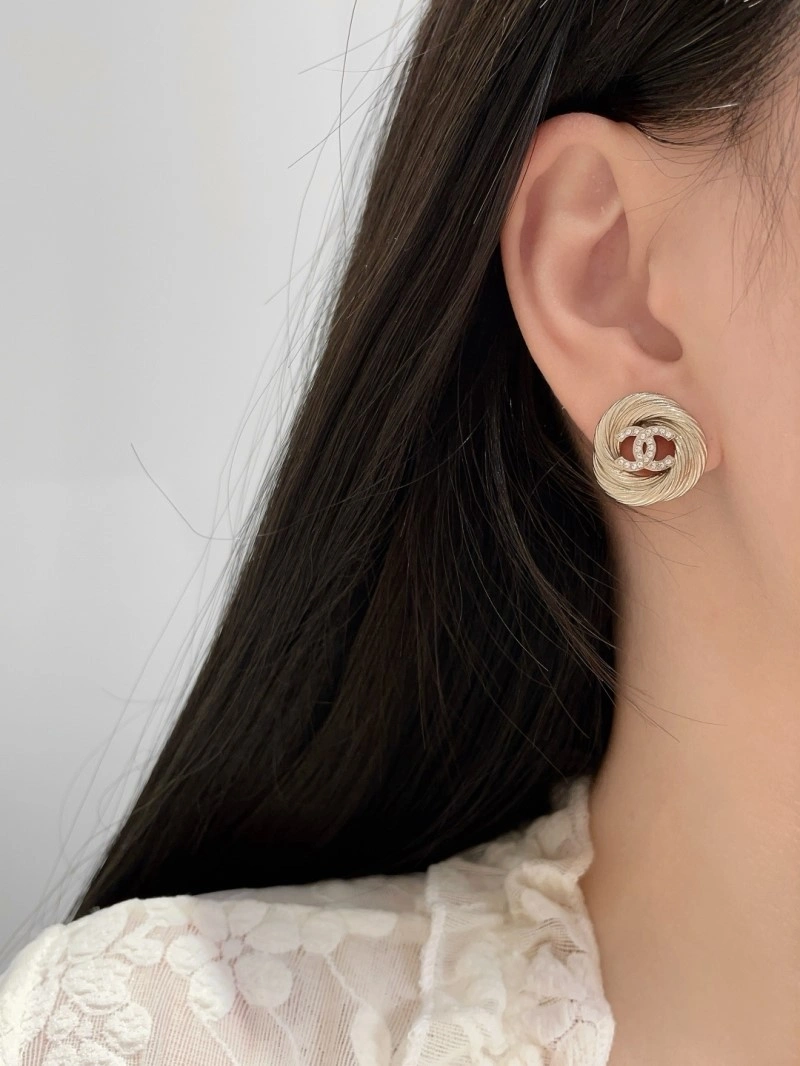 Chanel Earrings Trendsetting 219707