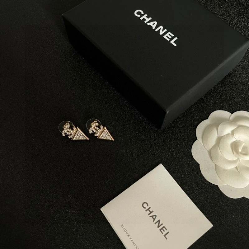 Premium Chanel Earrings 219723