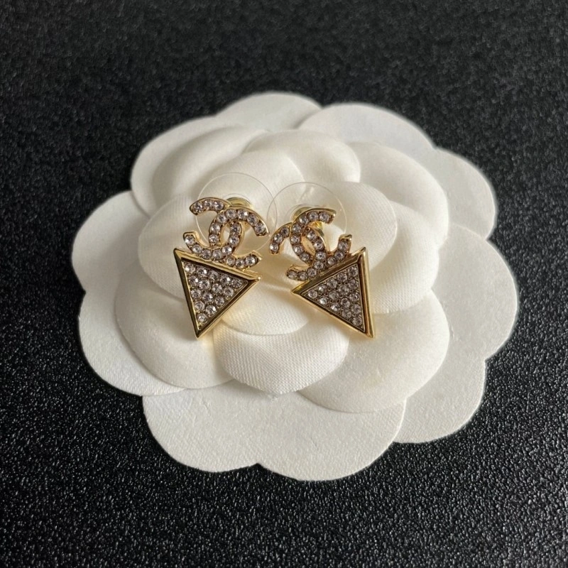 Premium Chanel Earrings 219723