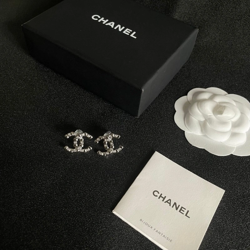 Neat Chanel Earrings 219722