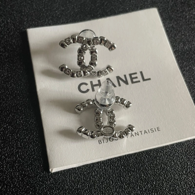 Neat Chanel Earrings 219722