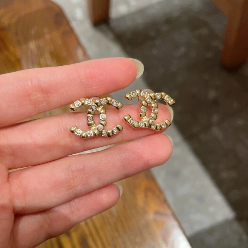 Unisex Chanel Earrings 219713