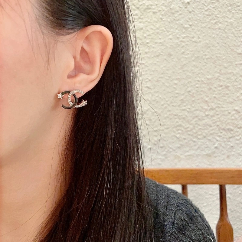 Popular Chanel Earrings 219712