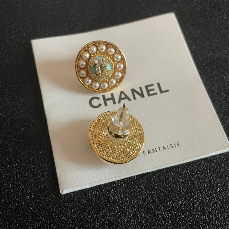Casual Chanel Earrings 219710