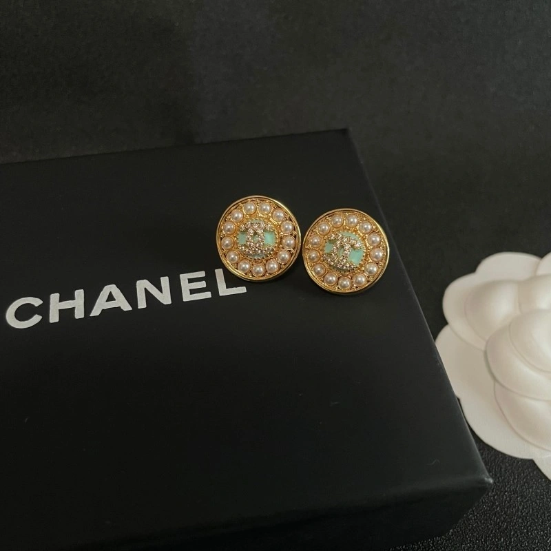 Casual Chanel Earrings 219710