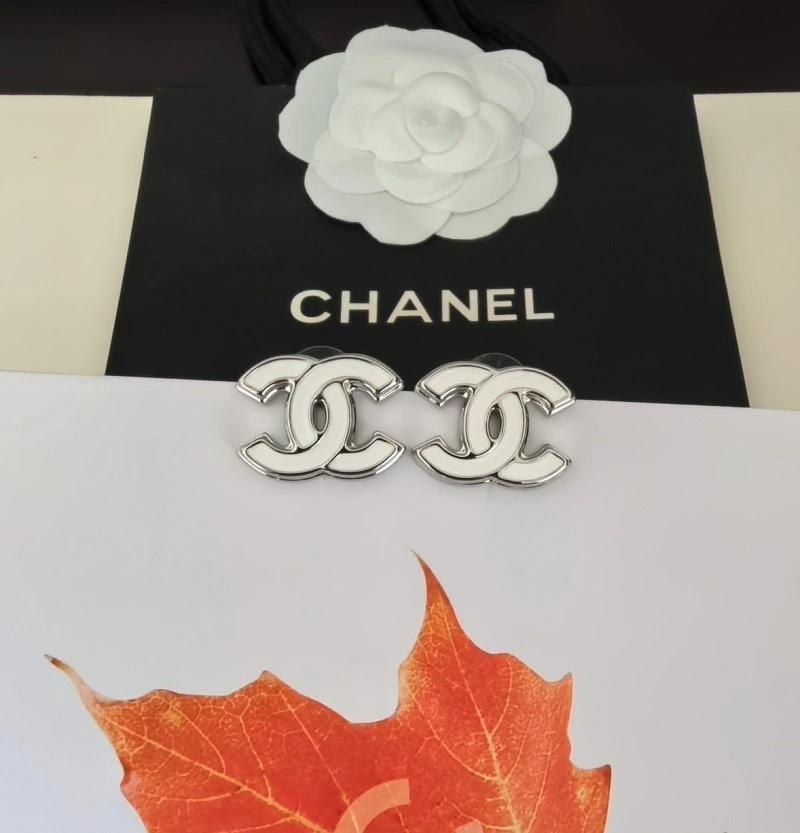 Chanel Earrings Comfortable 219694