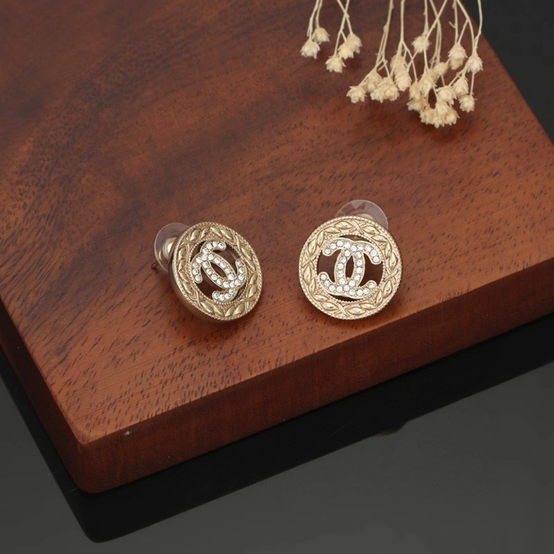 Breathable Chanel Earrings 219684