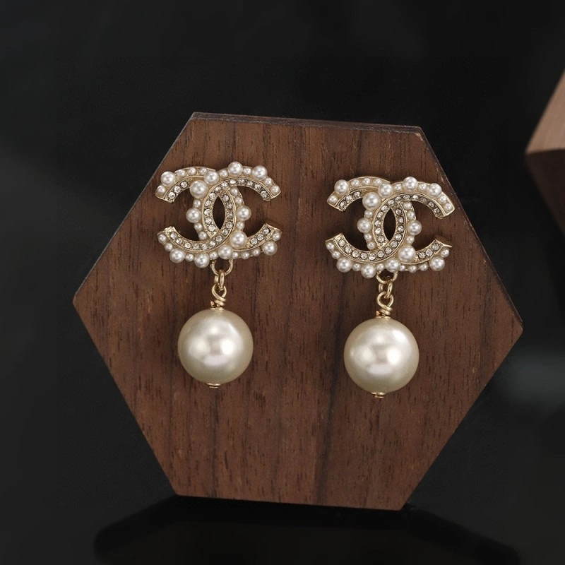 WaterResistant Chanel Earrings 219686
