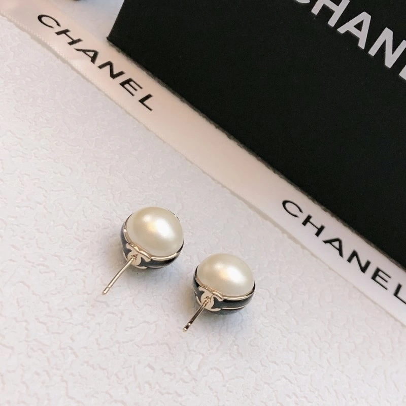 WrinkleFree Chanel Earrings 219680