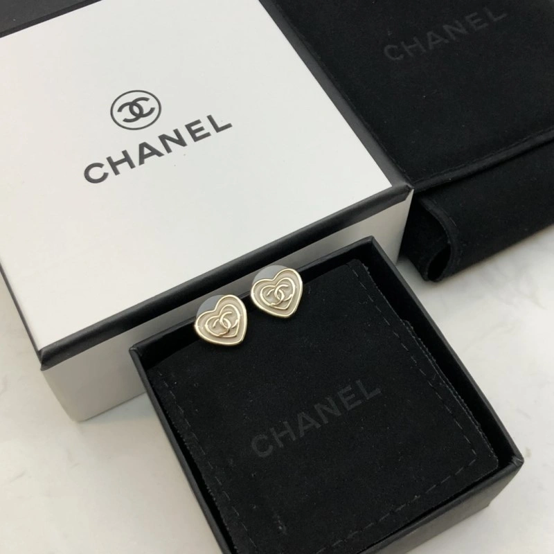 Chanel Earrings Trendsetting 219698