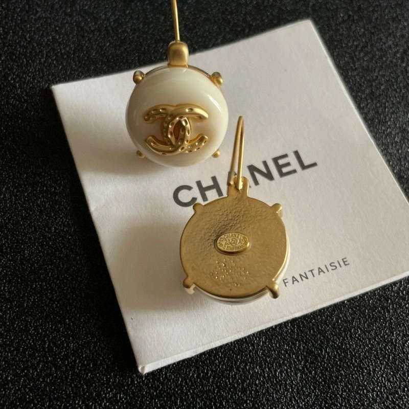 Vibrant Chanel Earrings 219681