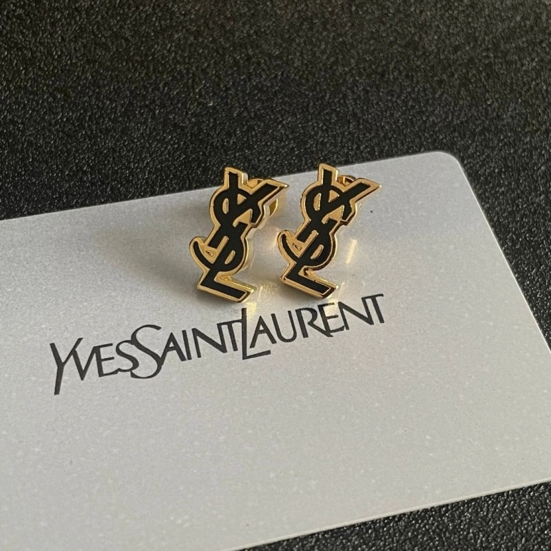 Chanel Earrings Neat 219675
