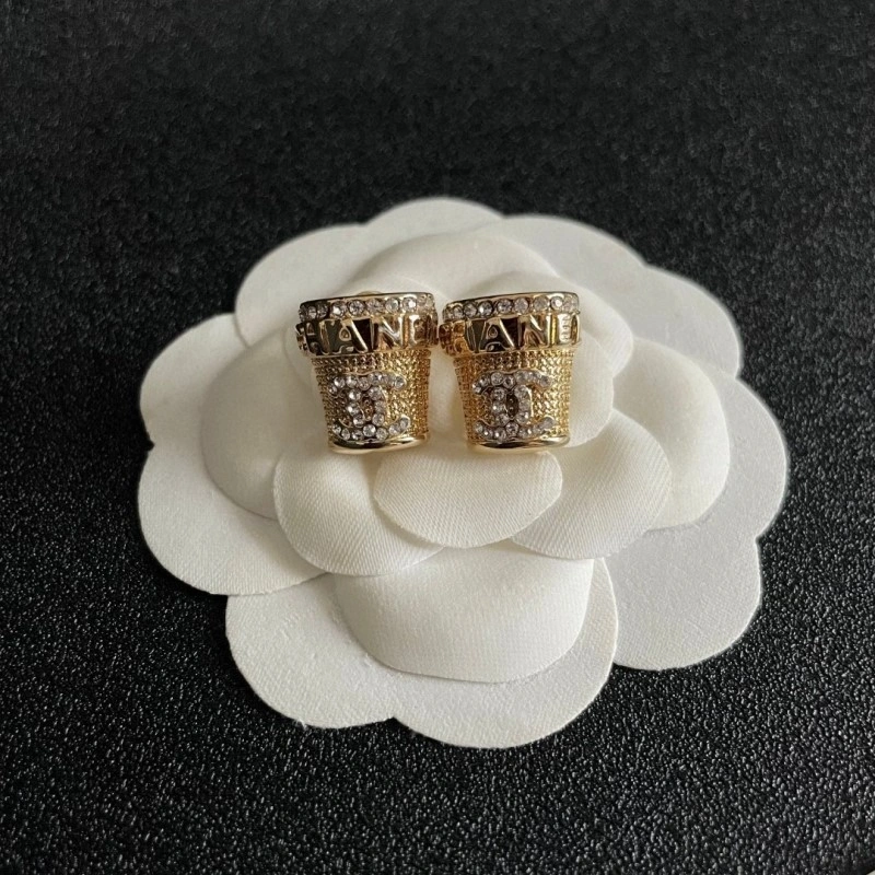 Practical Chanel Earrings 219735
