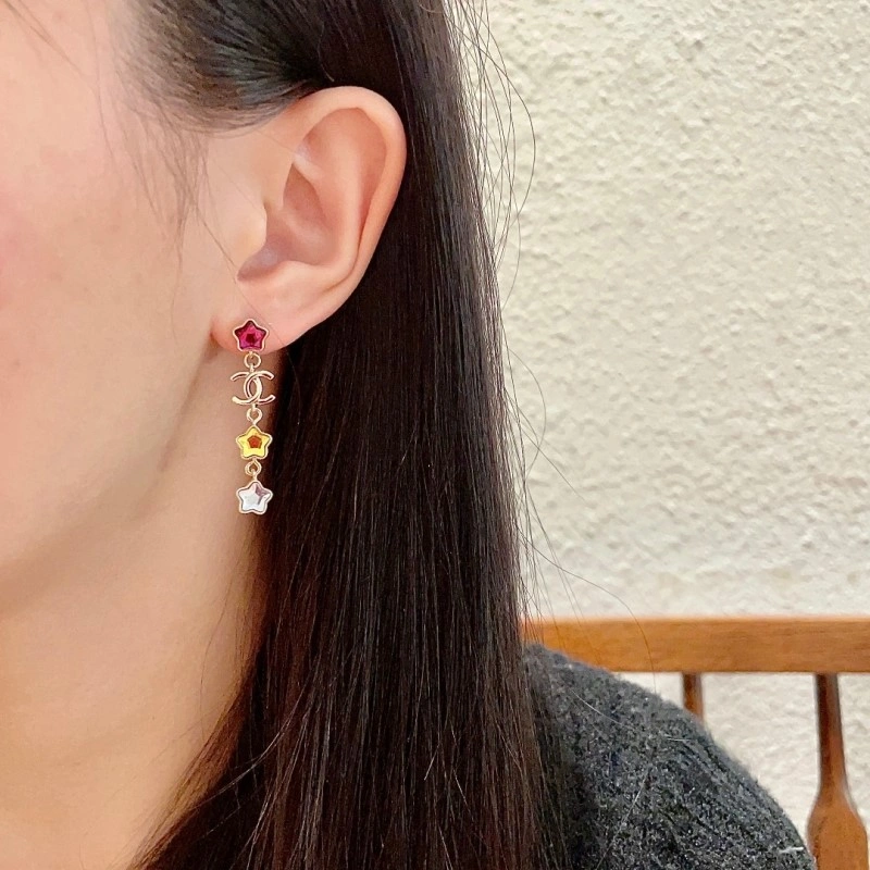 Trendsetting Chanel Earrings 219674