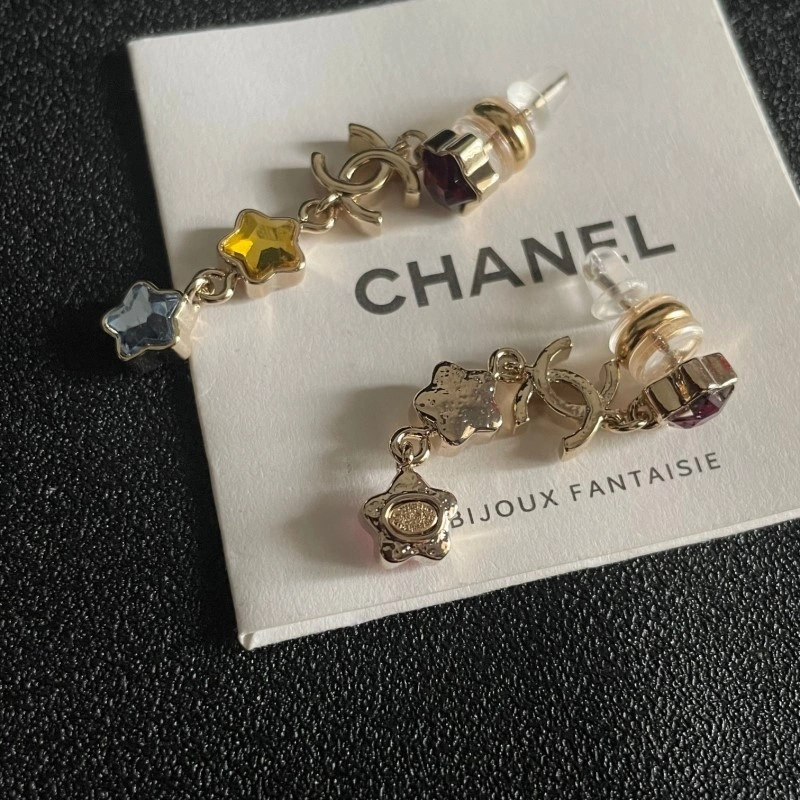 Trendsetting Chanel Earrings 219674