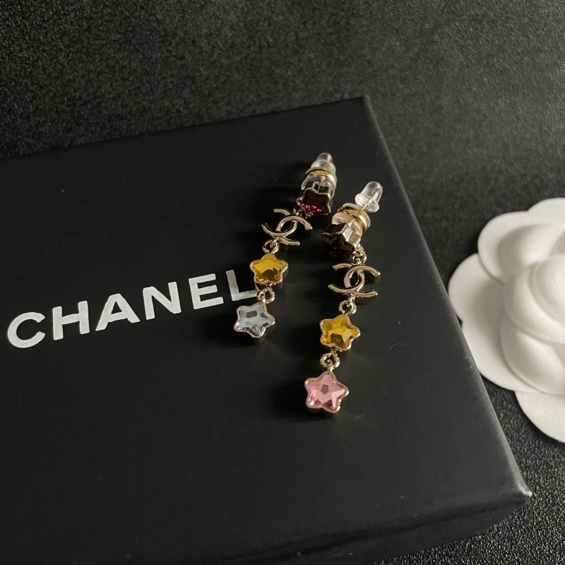 Trendsetting Chanel Earrings 219674