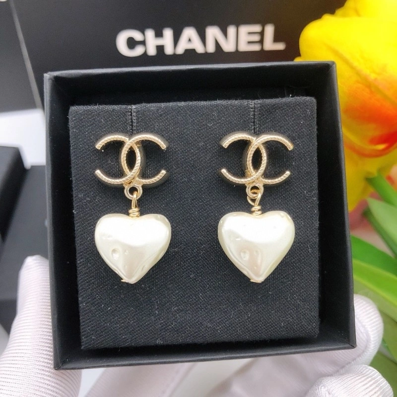 Chanel Earrings Refined 219659
