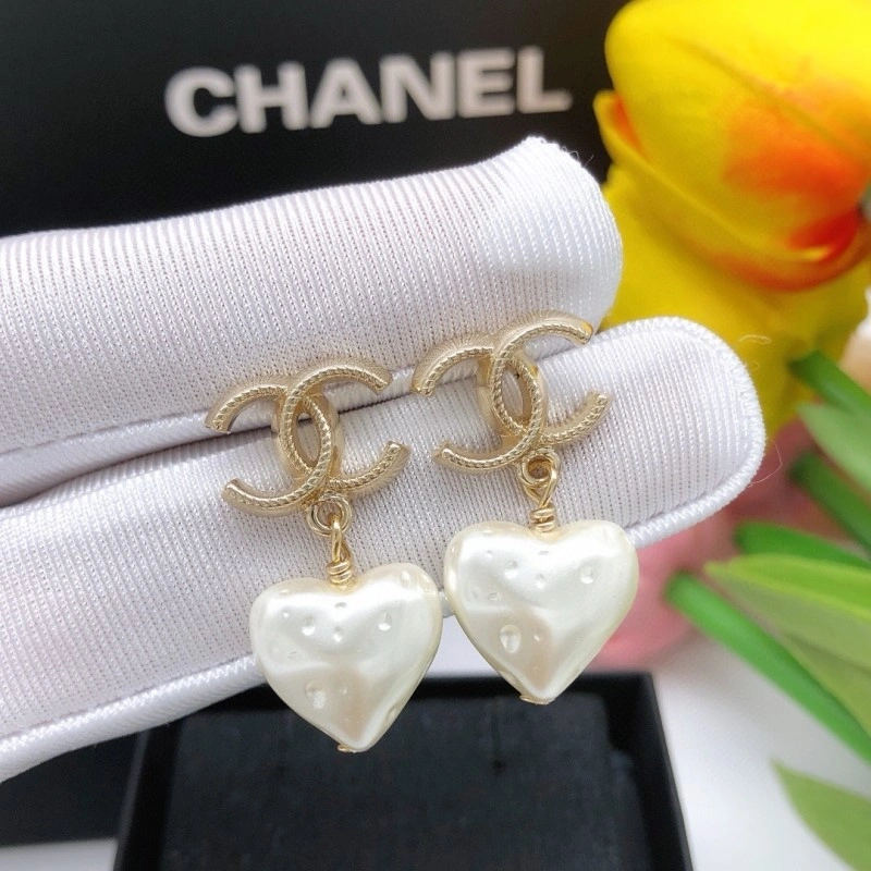 Chanel Earrings Refined 219659