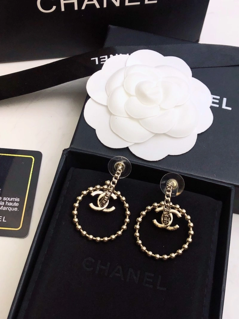 Fashionable Chanel Earrings 219666