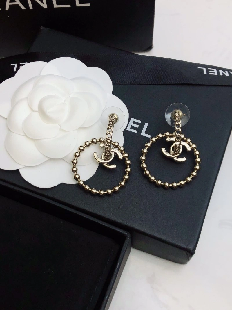 Fashionable Chanel Earrings 219666