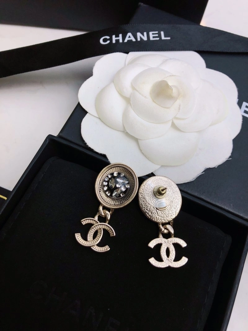 OdorResistant Chanel Earrings 219637