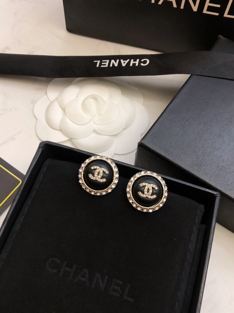 Reliable Chanel Earrings 219646