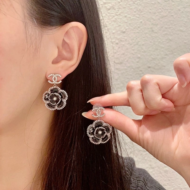Chanel Earrings Unique 219652