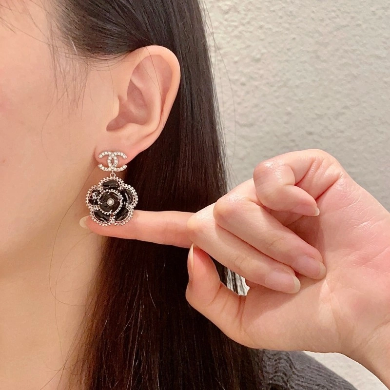 Chanel Earrings Unique 219652
