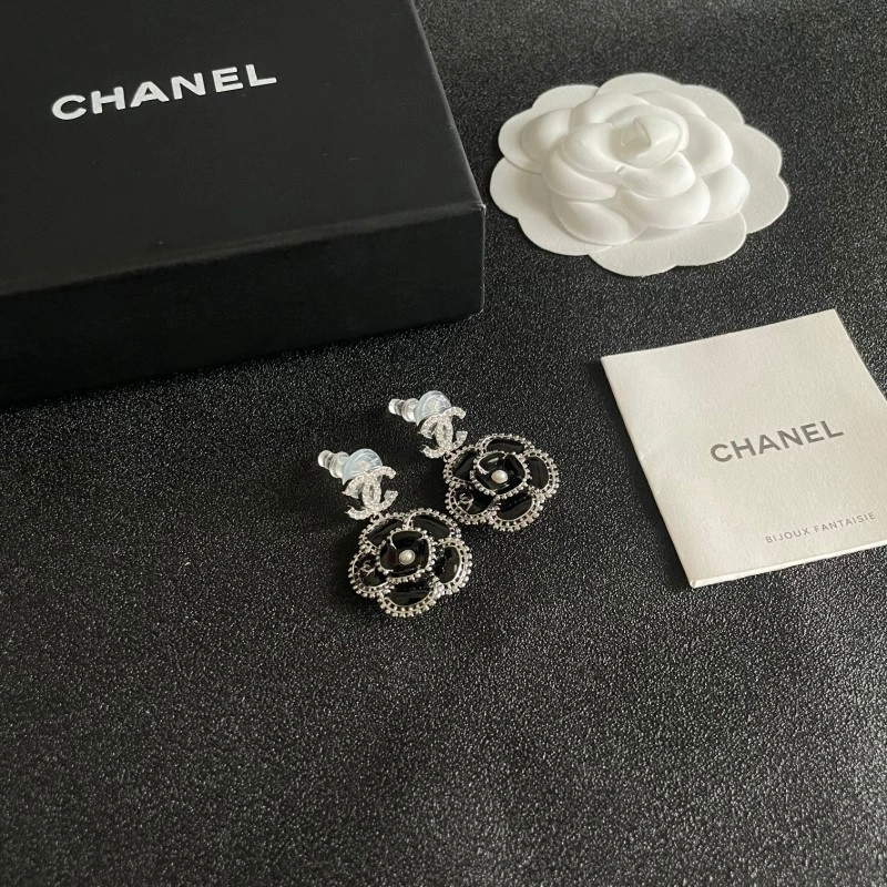 Chanel Earrings Unique 219652