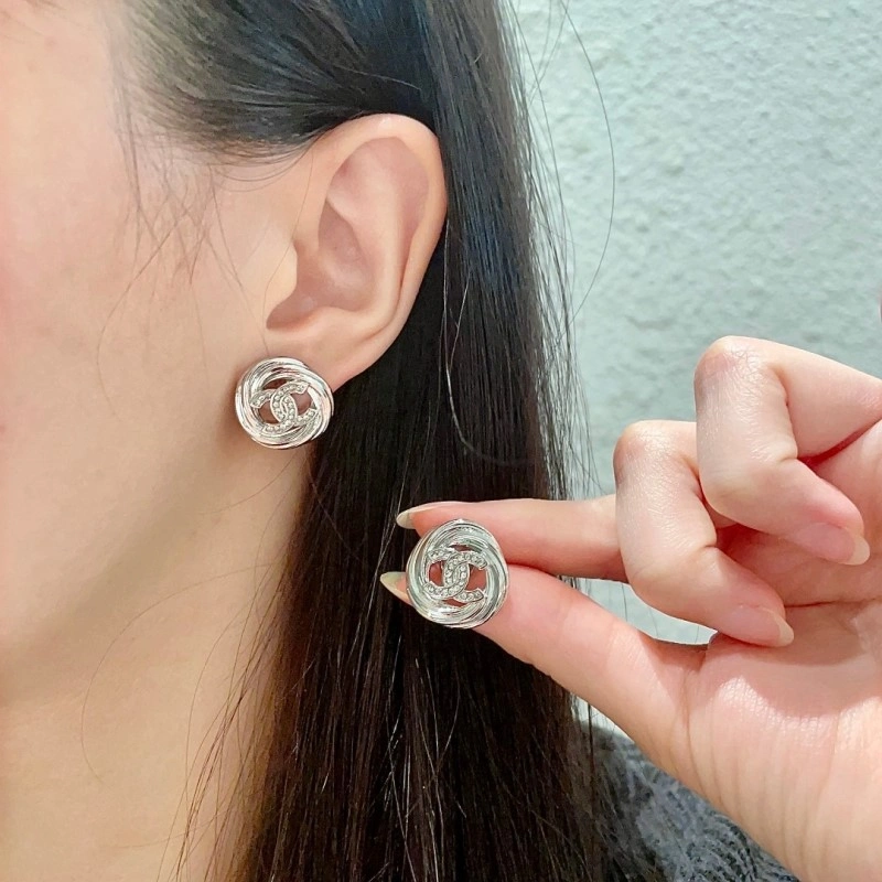BestValue Chanel Earrings 219650