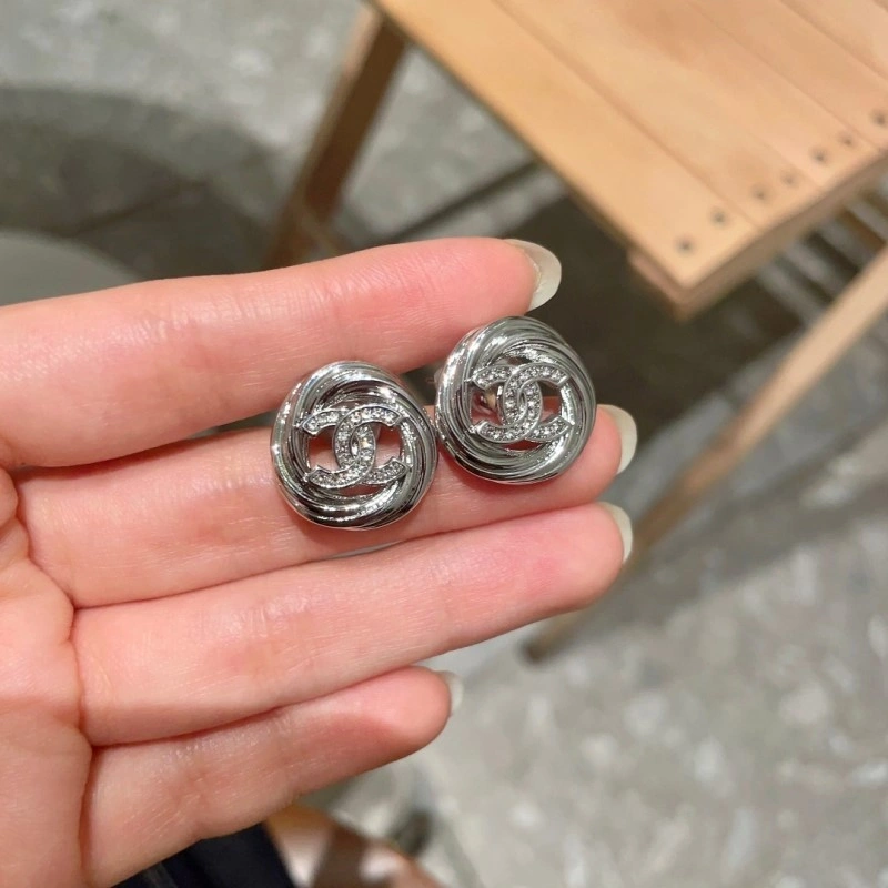 BestValue Chanel Earrings 219650